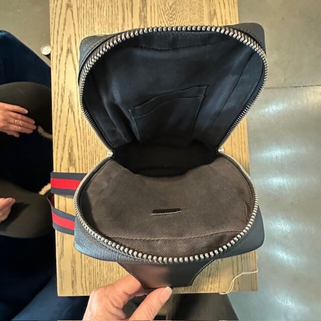 Gucci Soft Zip Sling GG Crossbody Bag