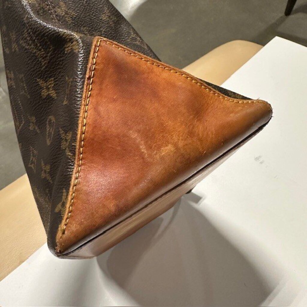 Louis Vuitton Cabas Mezzo Monogram Shoulder Bag