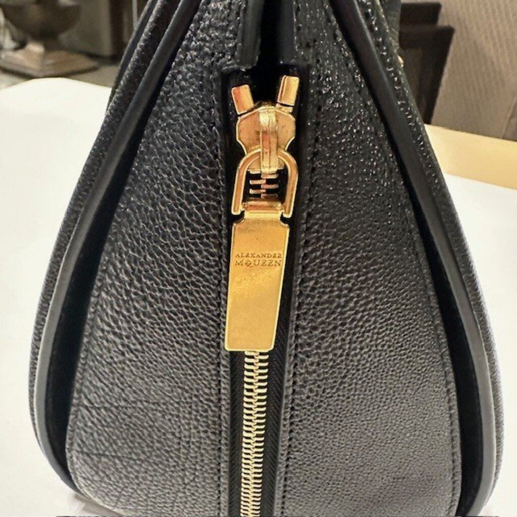 Alexander McQueen Heroine Medium Black Tote