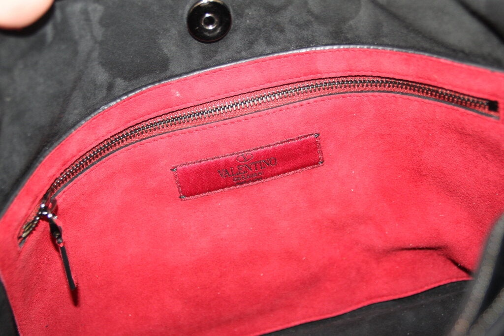 Valentino Garavani Rockstud Black Spike Quilted Leather Tote