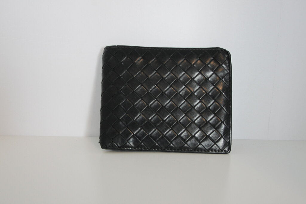 Bottega Veneta Intrecciato Black Leather Bi-Fold Wallet