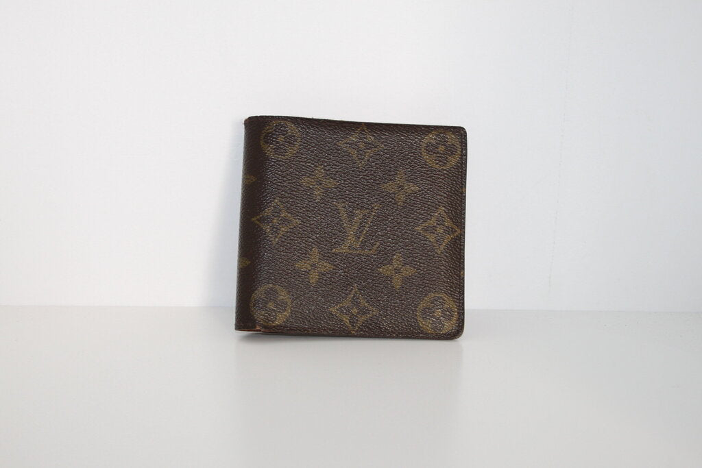 Louis Vuitton Marco Monogram Brown Canvas Bifold Wallet