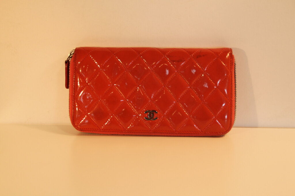 Chanel Quilted Orange-Coral Patent Leather Wallet