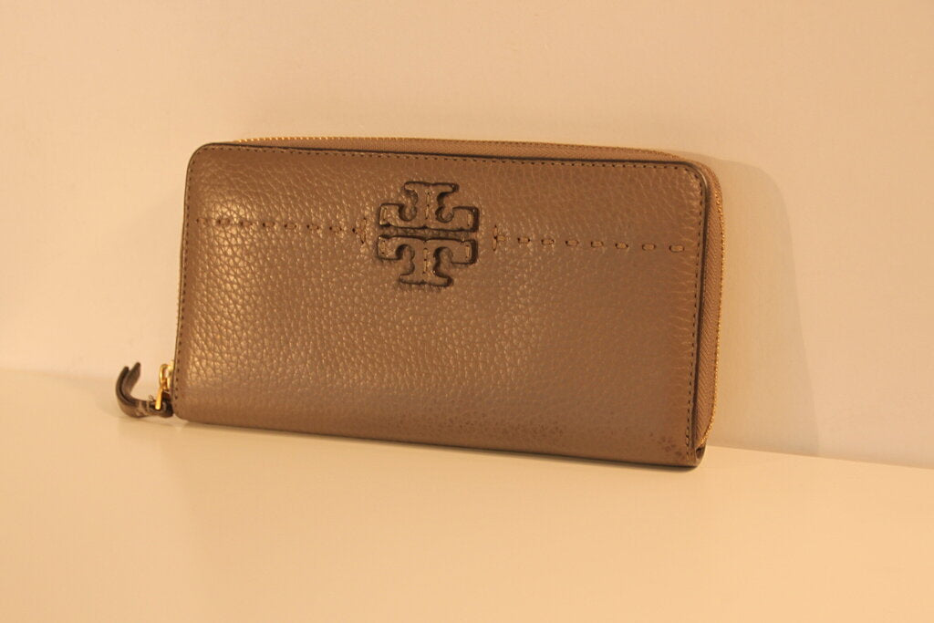 Tory Burch McGraw Pebbled Beige Leather Continental Wallet