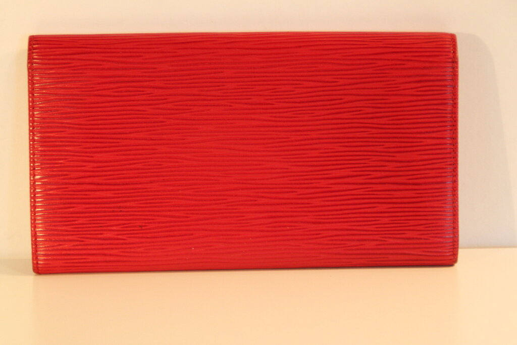 Louis Vuitton Epi Porte Tresor Castilian Red Leather Wallet