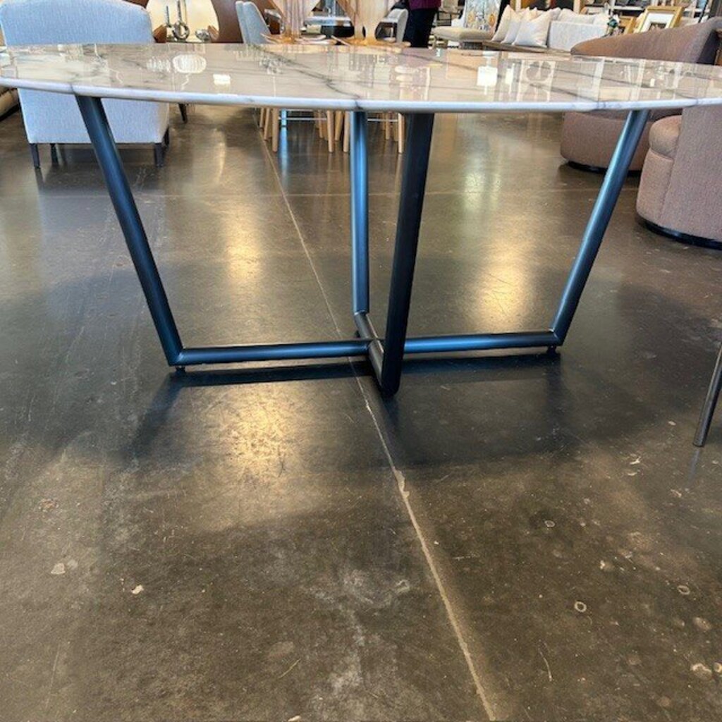 Mitchel Gold + Bob Williams Modern Oval Table- 76X48X30.5H