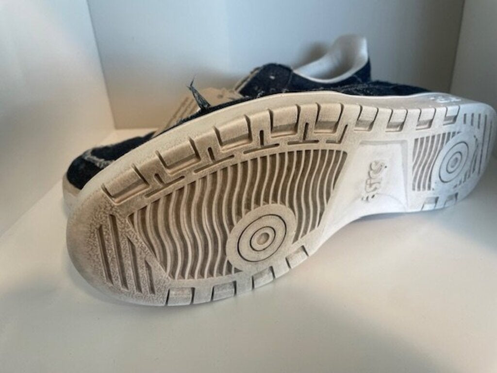 Comme des Garcons Asics Sneakers Size 9