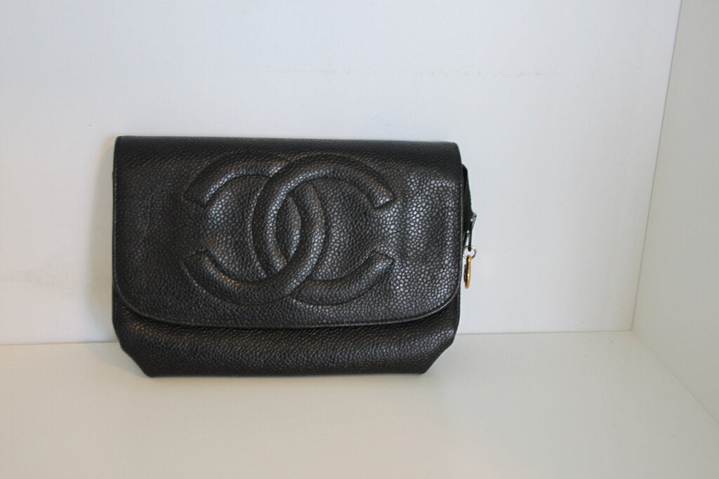 Chanel Vintage Caviar Black Leather Wallet
