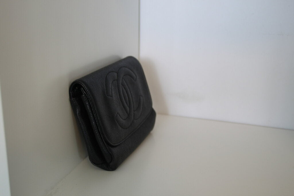 Chanel Vintage Caviar Black Leather Wallet