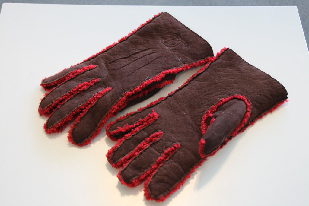Chanel Leather Shearling Trim Gloves - Medium