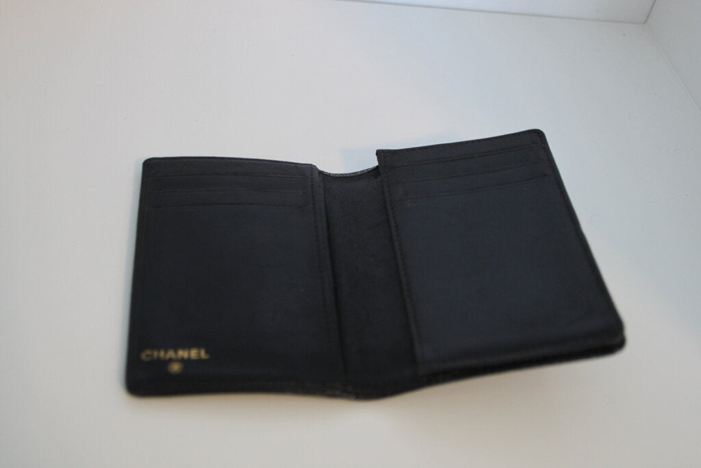 Chanel Vintage Black Caviar Leather Compact Wallet