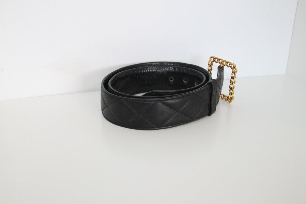 Chanel Vintage 1993 Quilted Black Lambskin Chain Buckle Belt - 75/30