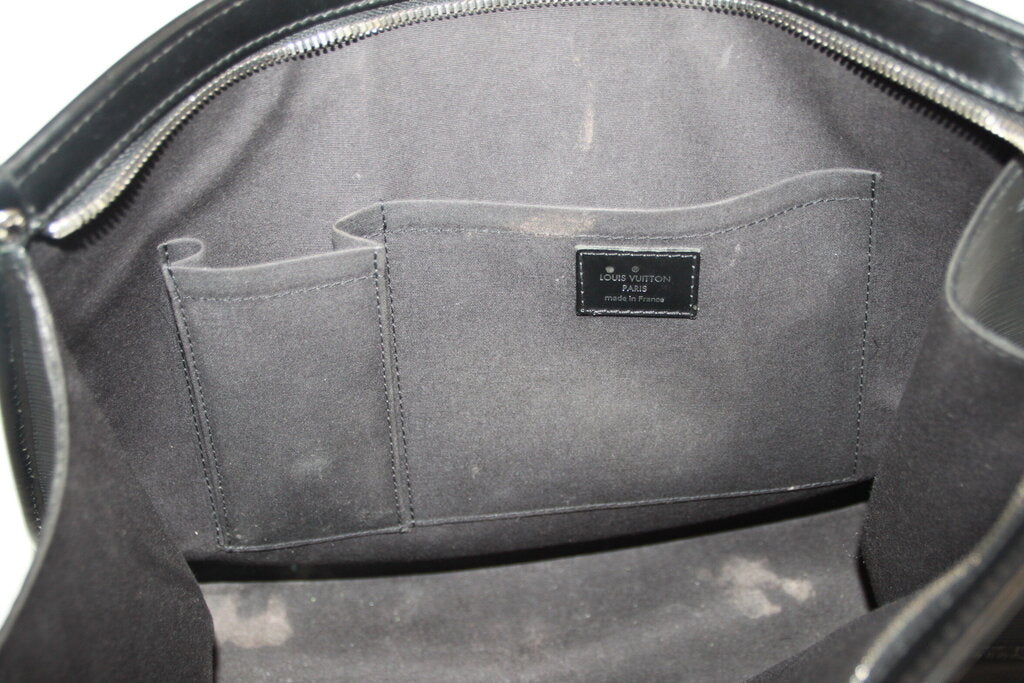 Louis Vuitton Madeleine GM Black Epi Leather Shoulder Bag