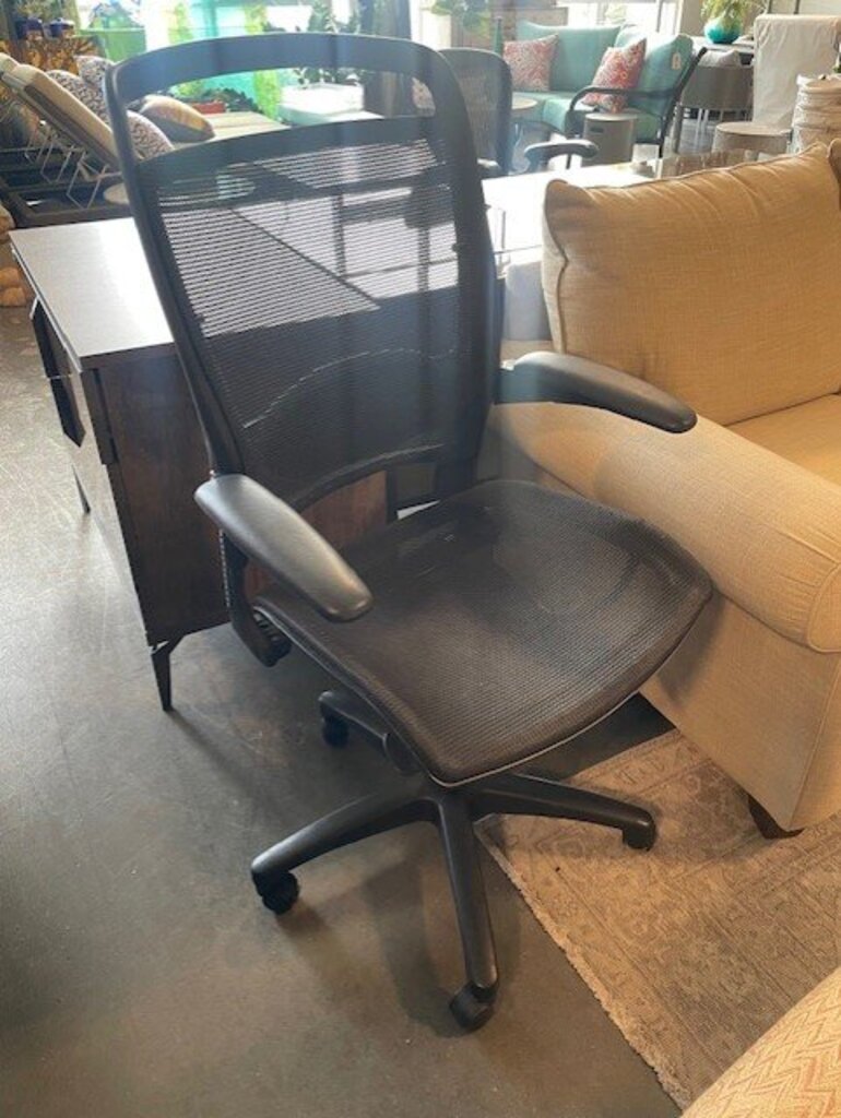Ergonomic Mesh Office Chair Black-AS IS