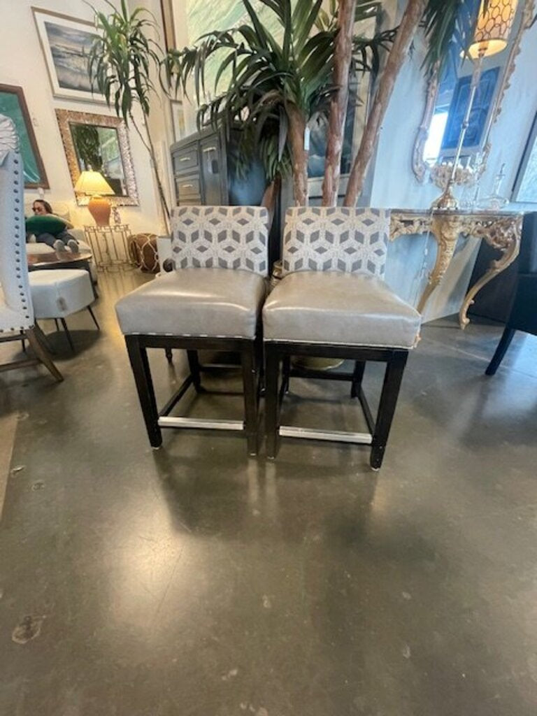Designmaster Grey Swivel Counter Stools- Pair 18X20X34.5H