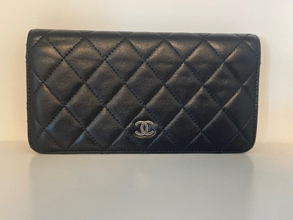 Chanel Matelasse Black Leather Classic Long Bifold Wallet