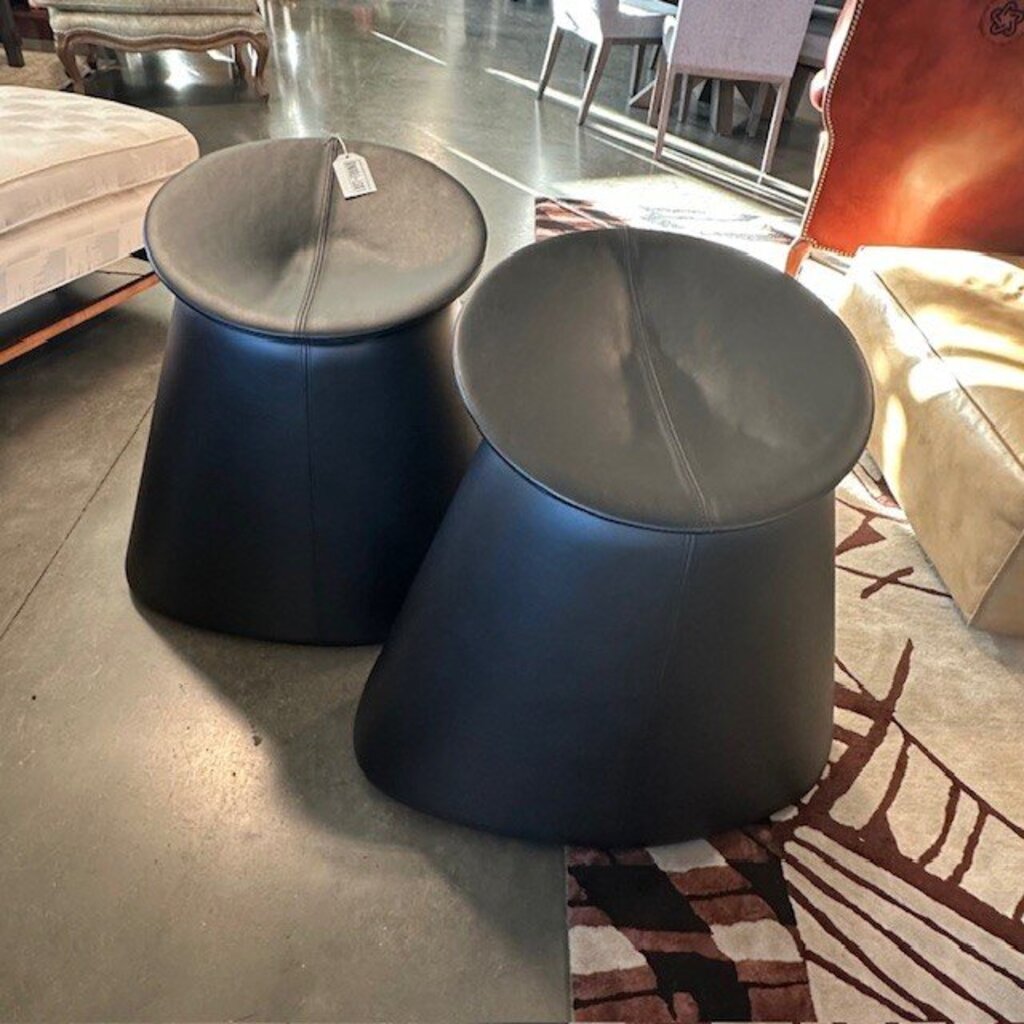 Svasato Chairs by Imperfettolab - Pair