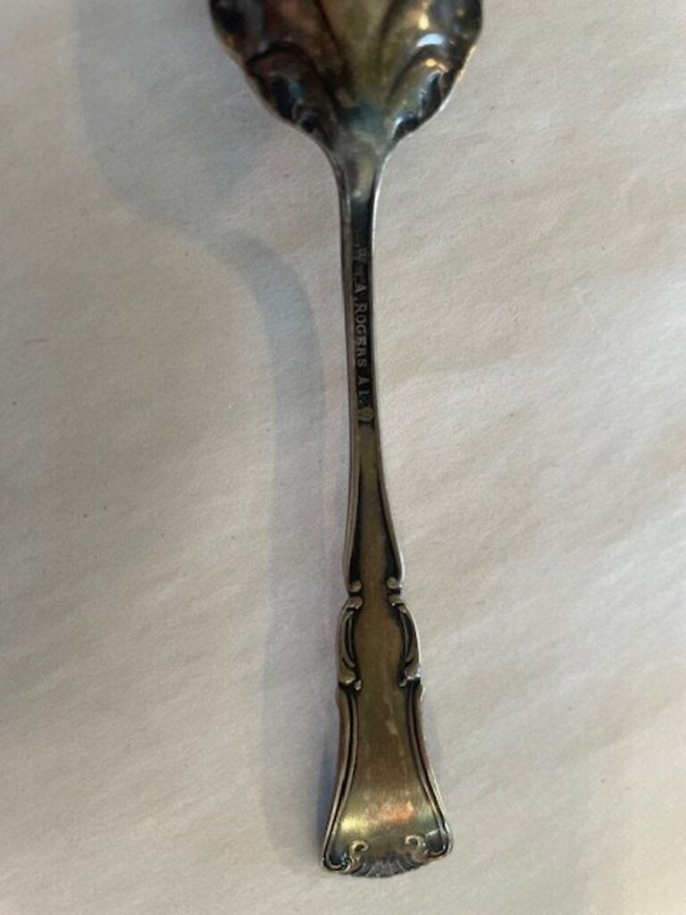 Wm Rogers Blenheim Silver Plated Sugar Spoon