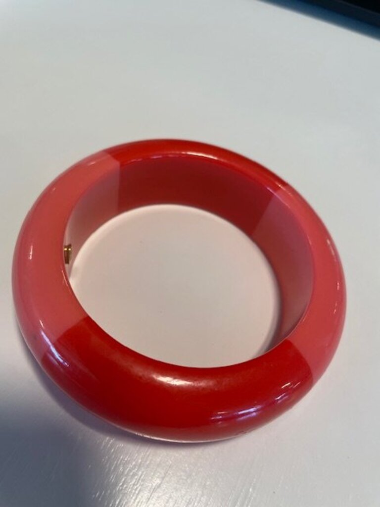 Chico's Two-Tone Red & Pink Resin Statement Bangle