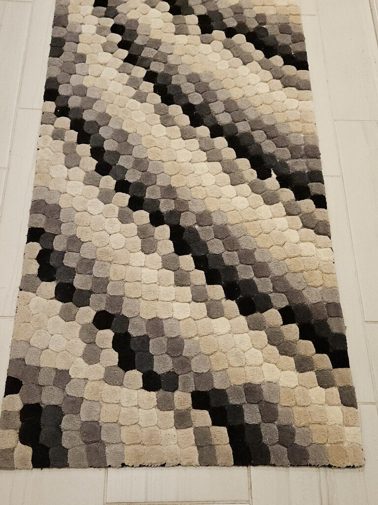 SAFAVIEH Soho Collection Runner Rug - 2'6" x 14'