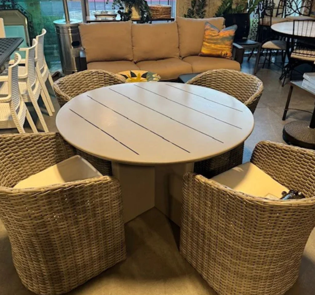 Boxhill Victoria Aluminum Round Outdoor Dining Table- 48"