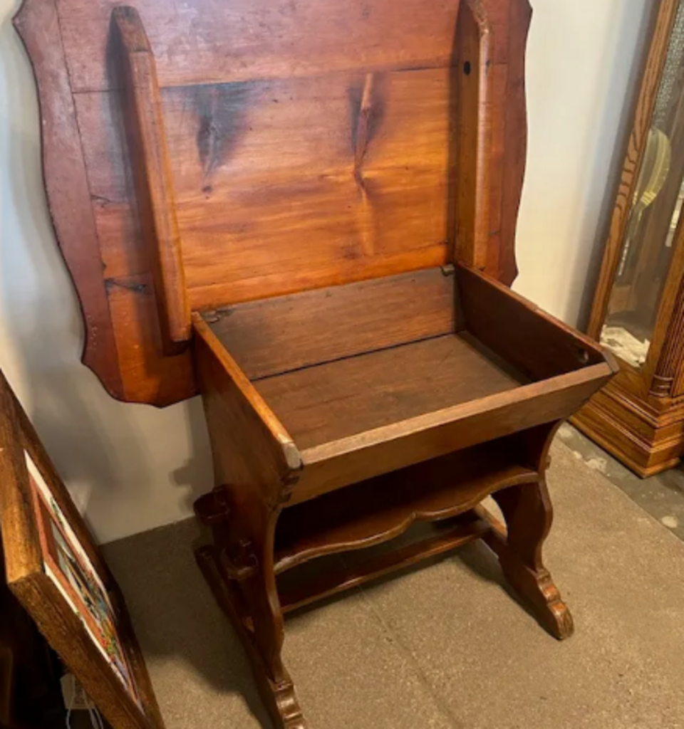19 C. Pennsylvania Dutch Lift Top Dough Table- 41X34X28H