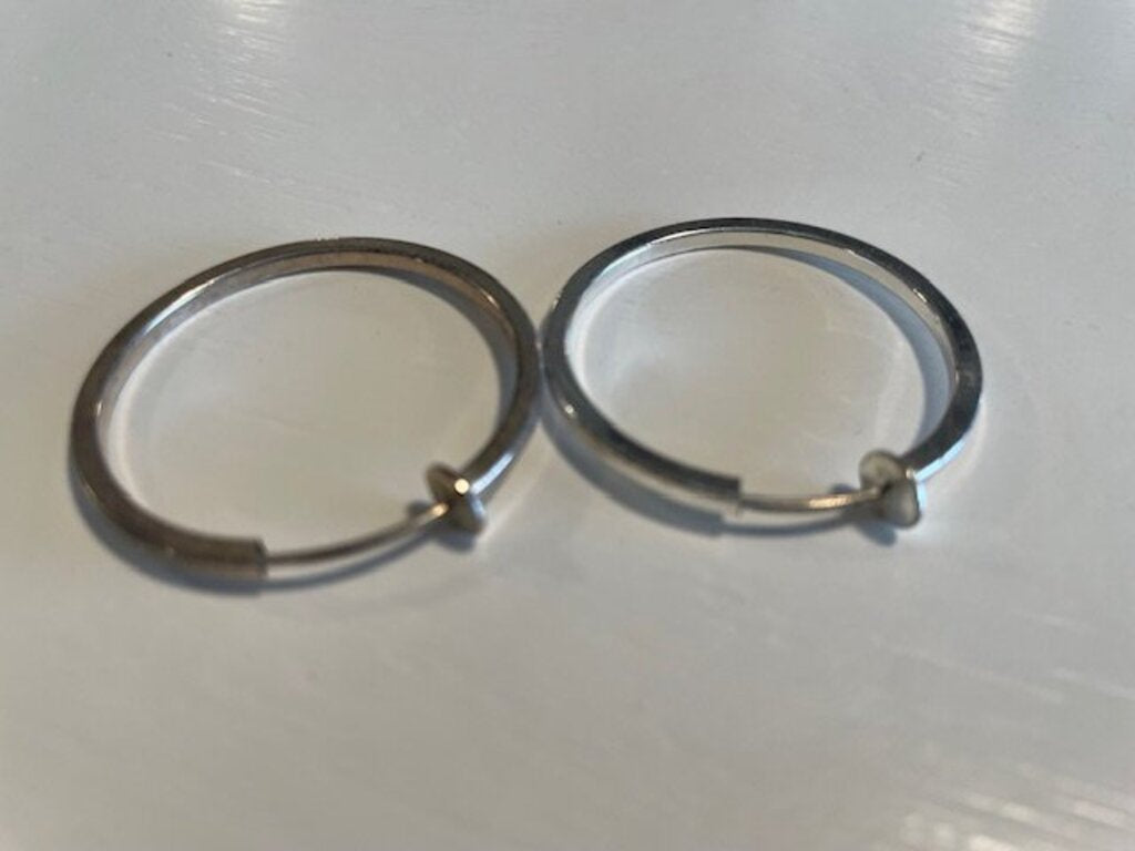 Silver-Tone Retractable Invisible Hoop Earrings