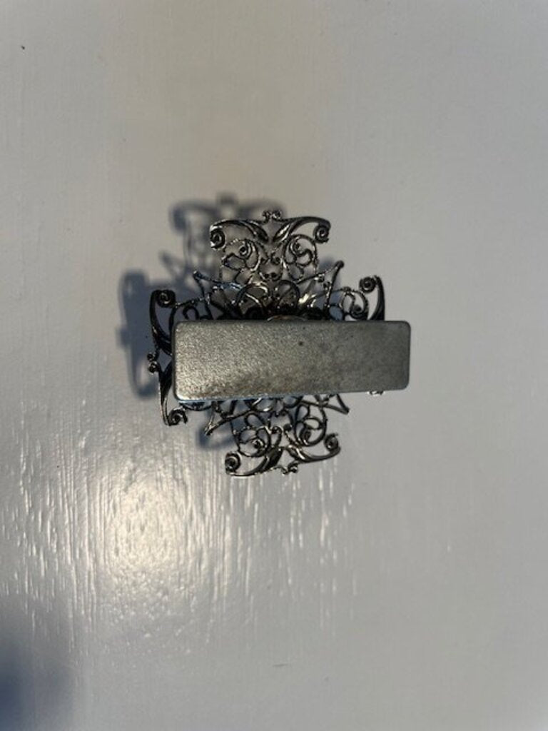 Vintage Gothic Silver-Tone Maltese Cross Scarf Clip