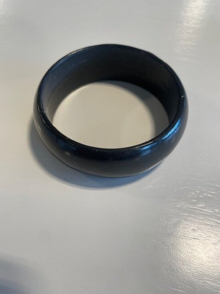 Vintage Black Stone Bangle