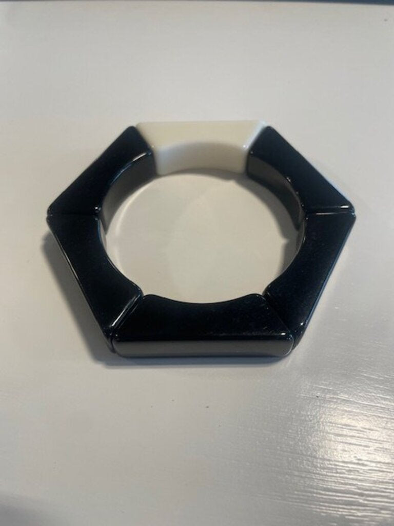 Vintage Geometric Black & White Resin Stretch Bracelet