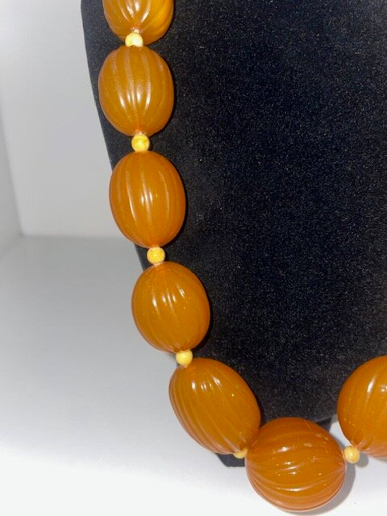 Avon Color Shapes Amber Bead Necklace
