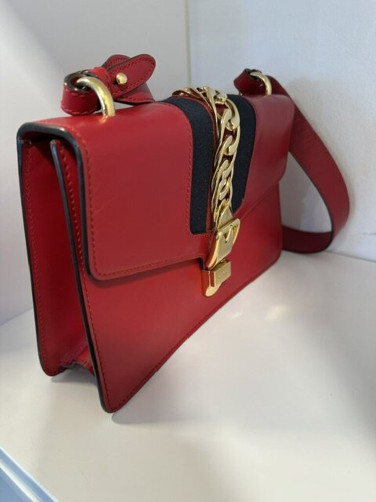 Gucci Small Sylvie Hibiscus Red Calfskin Shoulder Bag