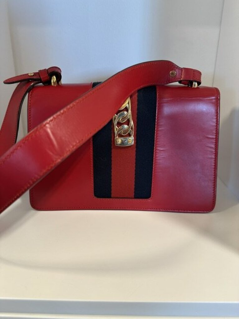 Gucci Small Sylvie Hibiscus Red Calfskin Shoulder Bag