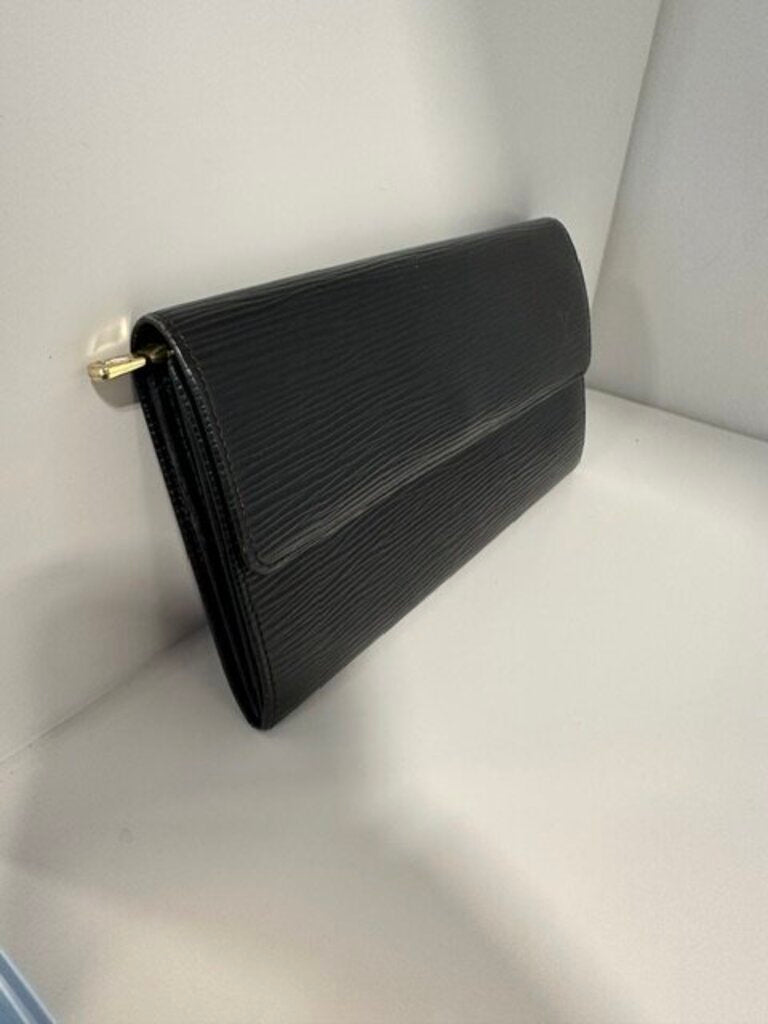 Louis Vuitton Black Epi Leather Sarah Long Flap Wallet