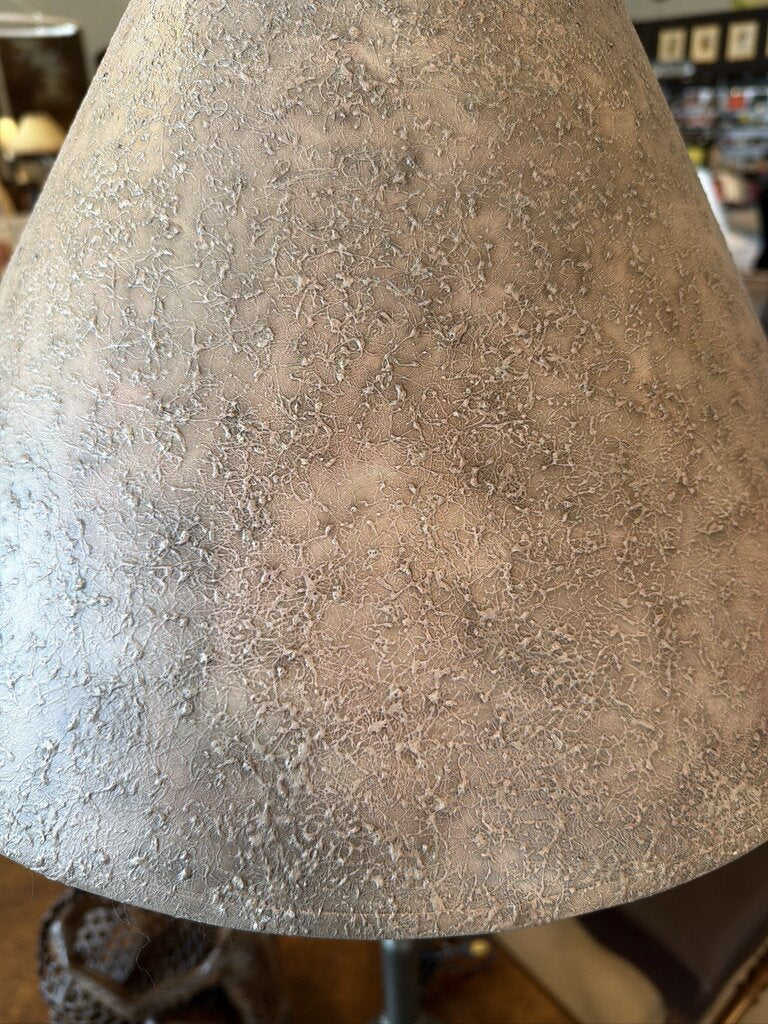 Iron Tripod Table Lamp-21X21X32H