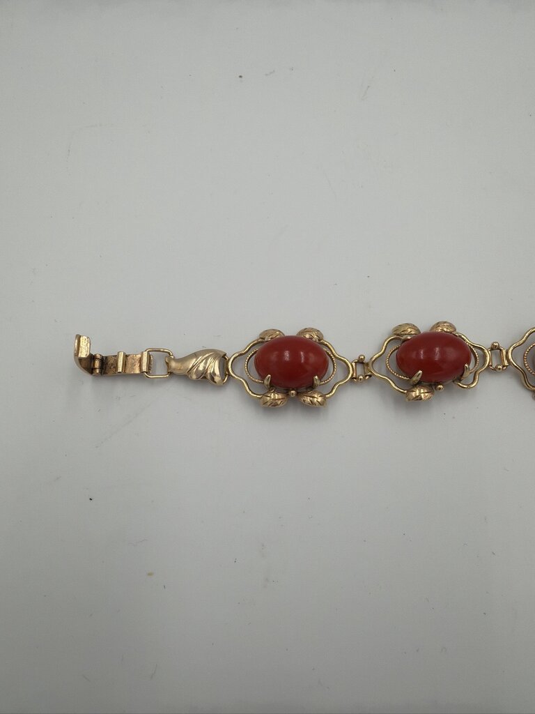 Vintage 14K Gold & Natural Coral Bracelet