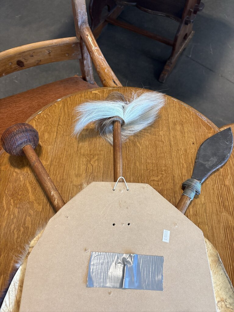 Animal Hide Zulu Shield- 20X4X40