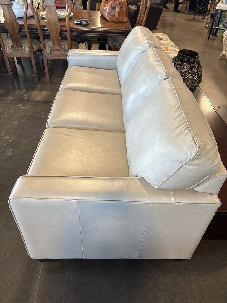 La-Z-Boy Meyer Cream Leather Sofa- 85X39X34H- AS IS