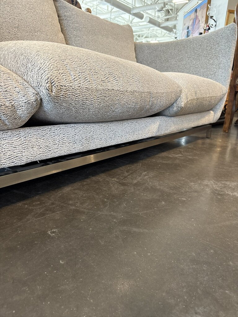 Bernhardt Cream Upholstered Sofa - 98X43X33