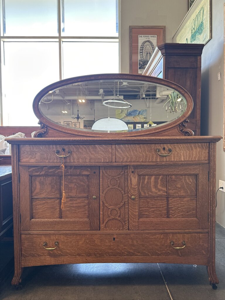 19th Century Victorian Tiger Oak Sideboard / Buffet- 55X21X61H