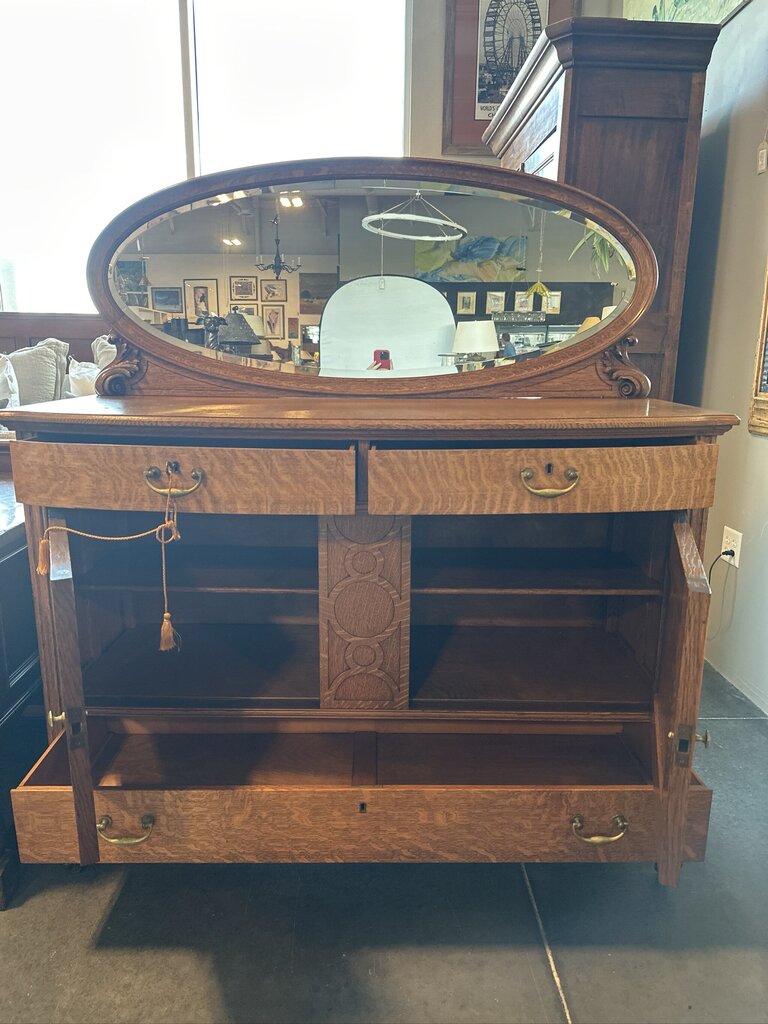 19th Century Victorian Tiger Oak Sideboard / Buffet- 55X21X61H