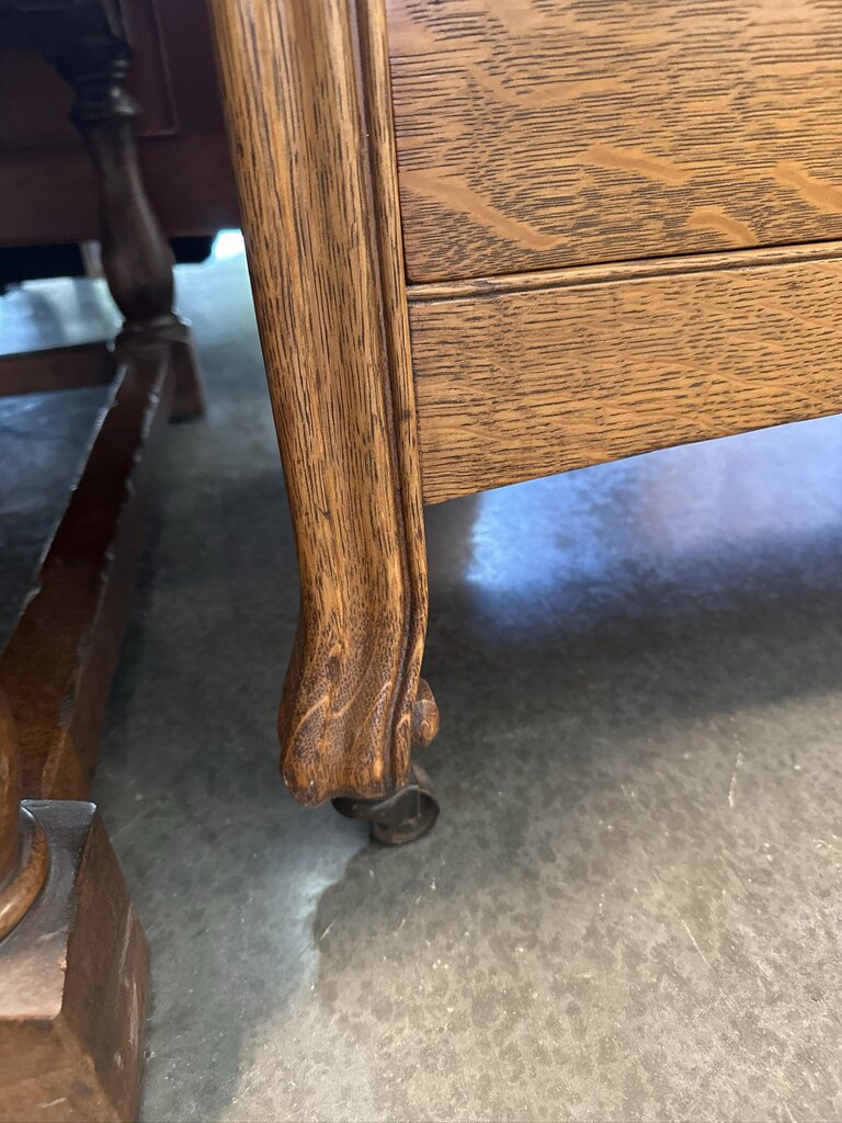 19th Century Victorian Tiger Oak Sideboard / Buffet- 55X21X61H