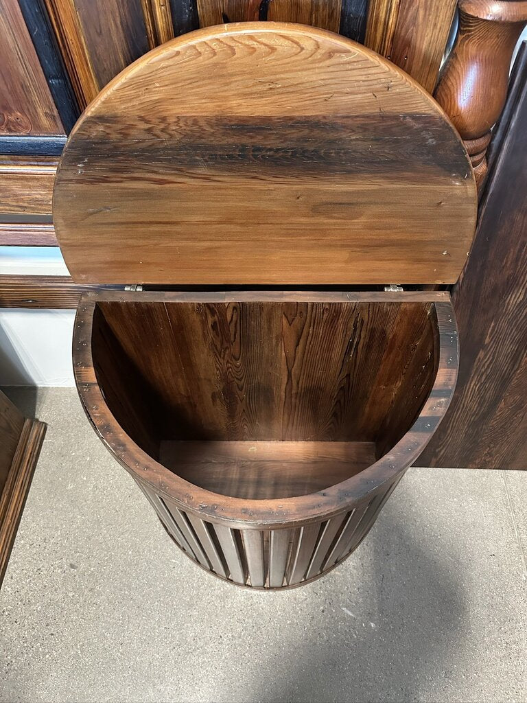 Arnold's Pickle Reclaimed Redwood Demilune Hamper - 31.5X19X31H