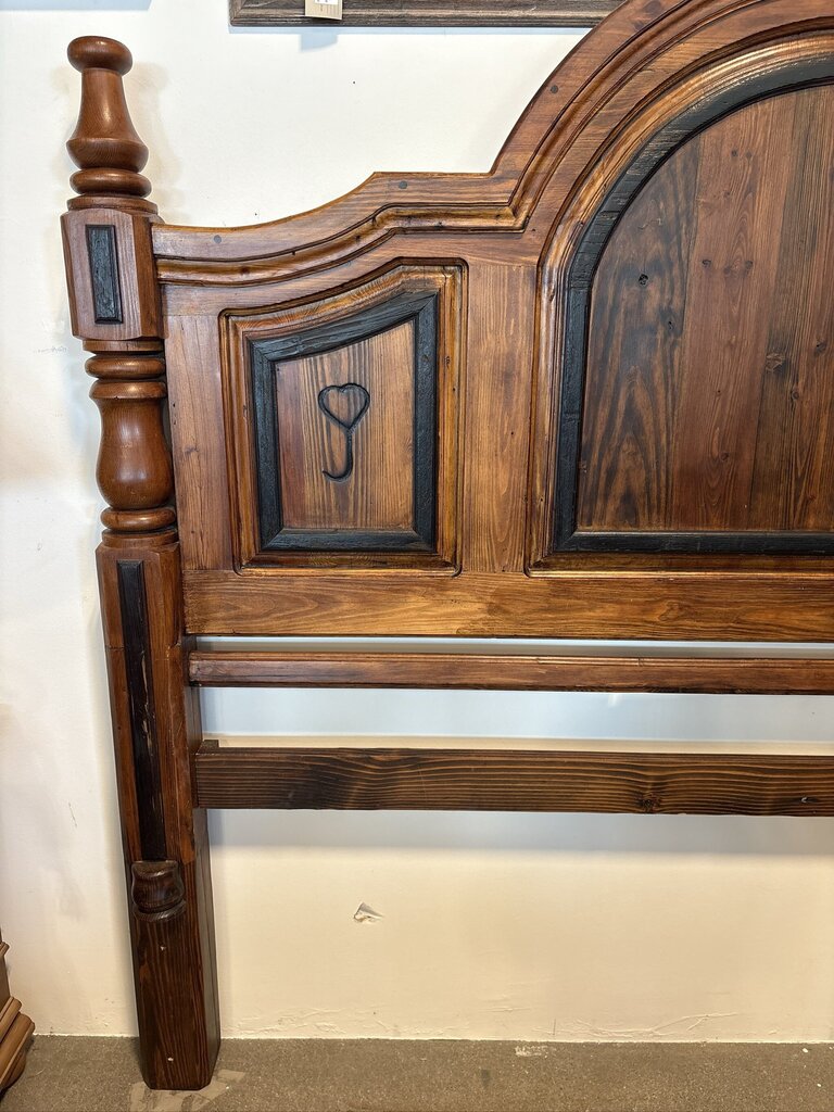 Arnold's Pickle Reclaimed Redwood King Headboard - 84X5X72H