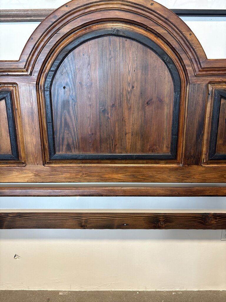 Arnold's Pickle Reclaimed Redwood King Headboard - 84X5X72H