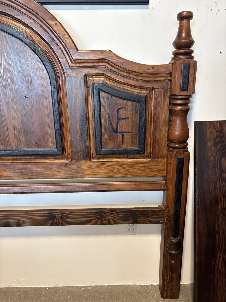Arnold's Pickle Reclaimed Redwood King Headboard - 84X5X72H