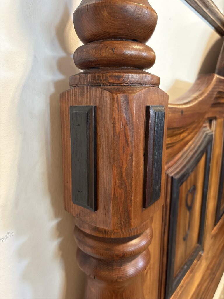 Arnold's Pickle Reclaimed Redwood King Headboard - 84X5X72H