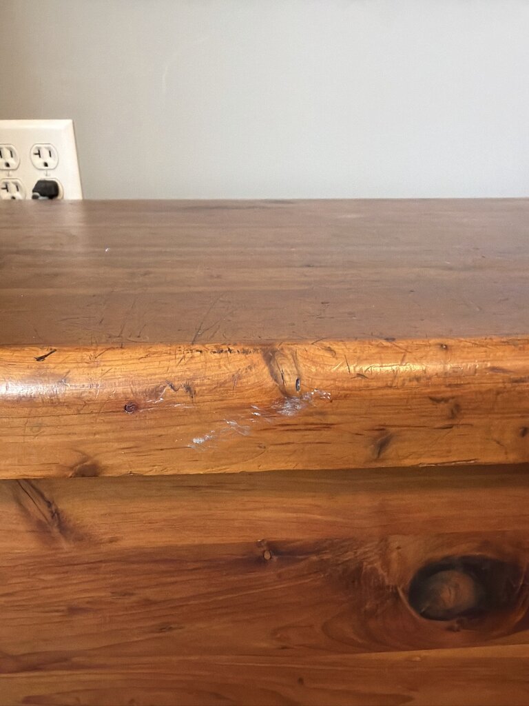 Vintage Lane Cedar Chest- 47.5X18.5X17H
