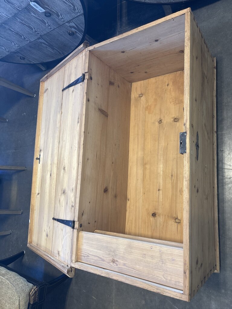 Vintage Cedar Chest- 48X5X24X21