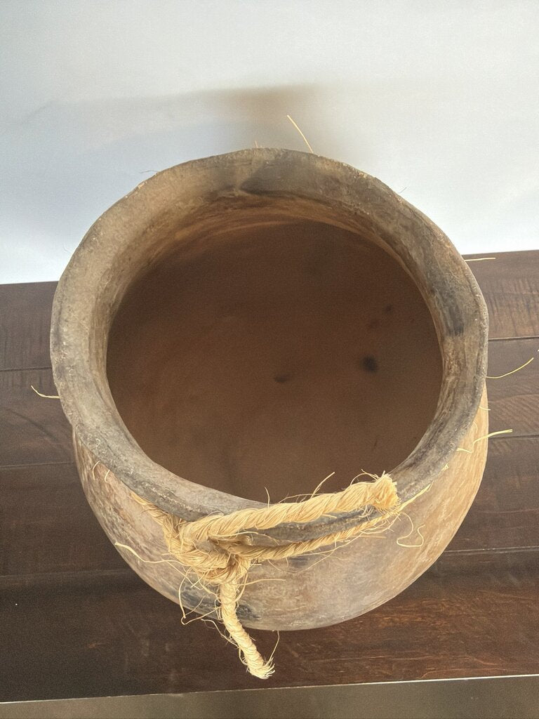 Vintage Rustic Pot On Stand- 9X9X12- AS IS